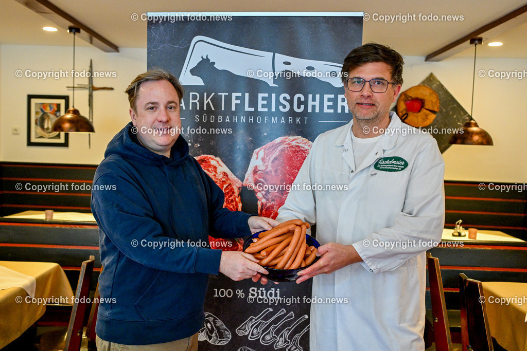 Fleischerei Fischelmaier_ Pabneukirchen_ 03.04.2024-48 | 03.04.2024, Pabneukirchen, AUT, Fleischerei Fischelmaier, im Bild Philipp Kaufmann und Josef Fischelmaier