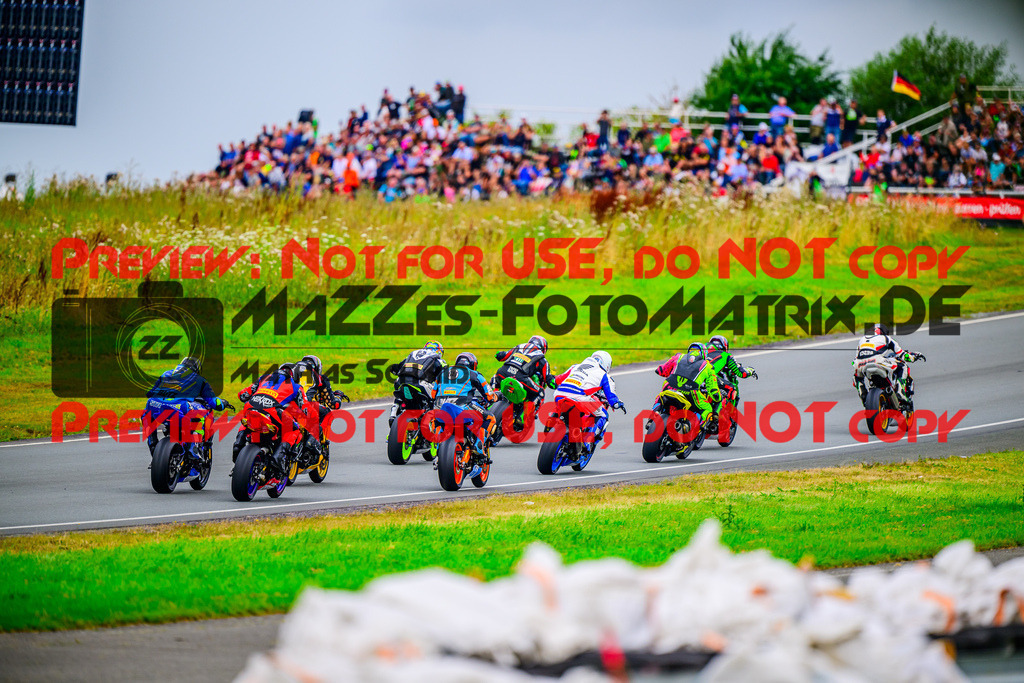 MaZZes_FotoMatrix_240727_6021986_4793 | TWIN