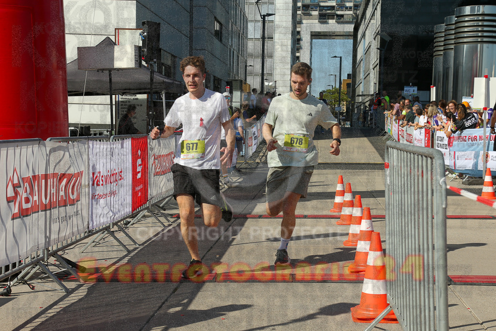 240921_1512_EX1_4617 | Sportfotografie im Rhein-Sieg Kreis, Köln, Bonn, NRW, Rheinland Pfalz, Hessen, etc. Unser Tätigkeitsfeld umfasst den Laufsport vom Volkslauf über den Marathon, Duathlon, Triathon bis zum Ultralauf wie Kölnpfad Ultra oder Schindertrail.
