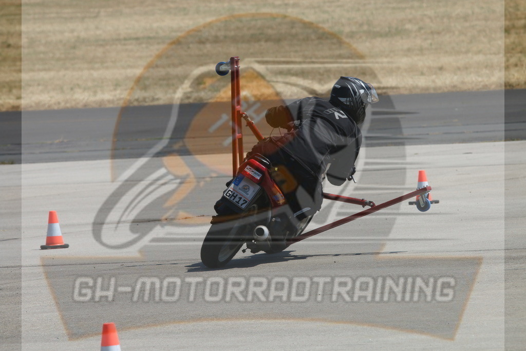 IMG_3113 | gh-motorradtraining-foto.de - Realisiert mit Pictrs.com