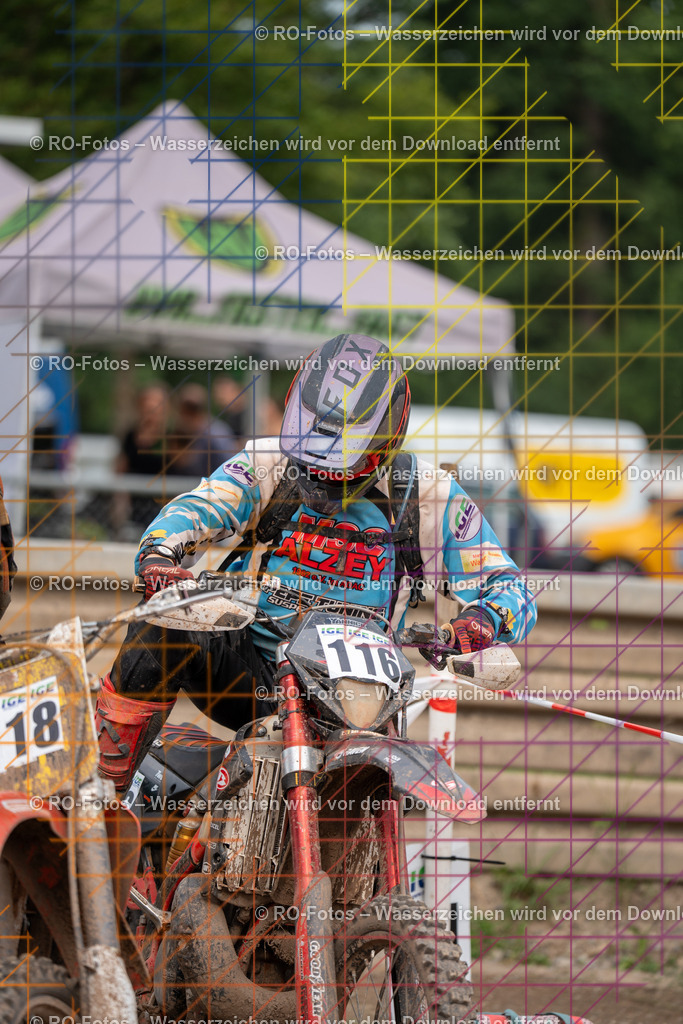 4 Lauf Schlüchtern IGE 2026-224 | Sportfotografie von RO-Fotos: Motorsport, Motocross, Enduro, Laufveranstaltungen und Triathlon. Professionelle Fotos von Sportlern und Events. - Realisiert mit Pictrs.com