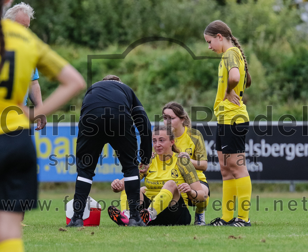 2023-10-08_076_FC_Moosinning_gegen_SG_TSV_St_Wolfgang-FC_Lengdorf | Moosinning, Deutschland, 08.10.2023:
Fußball, Kreisliga 2023 / 2024, 4. Spieltag, FC Moosinning gegen (SG) TSV St.Wolfgang/FC Lengdorf, Endergebnis: 

Foto: Christian Riedel / fotografie-riedel.net