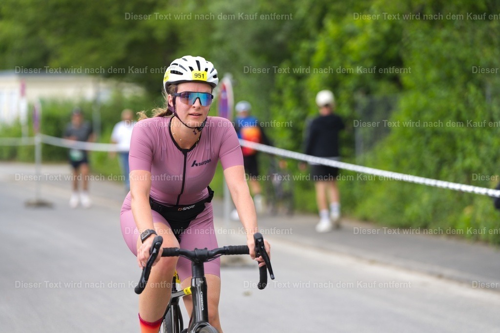 triathlon_wuerzburg_r_2026_06_14-1041 | Shop für Fotos von Sportevents z.B. Obstacle Course Racing, OCR, Triathlon, Trail Run und MTB - Realisiert mit Pictrs.com