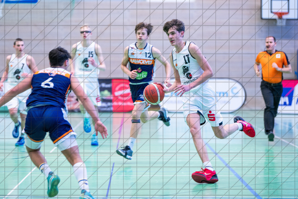 JBBL 24/25 | 19.01.2025 | Charisma Young Bulls vs. Rostock Seawolves | JBBL 24/25 | 19.01.2025 | Charisma Young Bulls vs. Rostock Seawolves - - - - - CREDIT, www.bullenfotos.de, Martin König, Hörner Weg 40, D-49078 Osnabrück, +4917663732967, Nutzung und Weitergabe nur zu den vereinbarten Zwecken. Presseanfragen an Urheber. Alle Rechte beim Urheber. - - - - - - Realisiert mit Pictrs.com