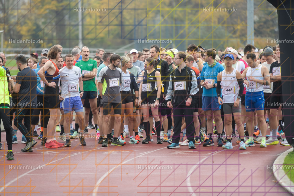 Neusser Erftlauf 2025  | 15km Neusser Erftlauf 2025 Foto: Heldenfoto.de