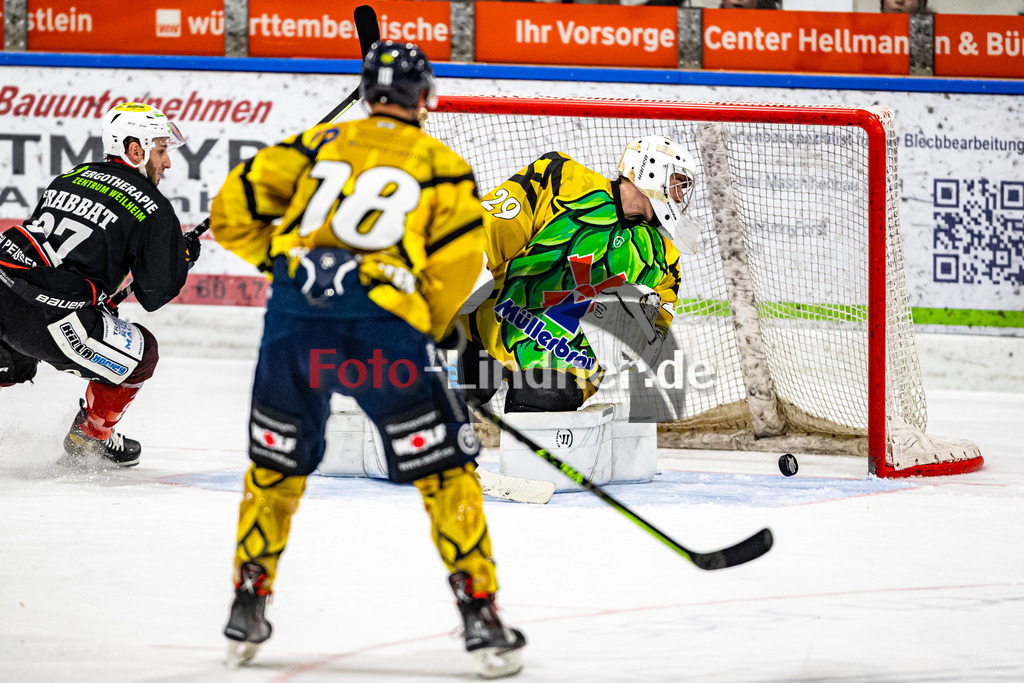 Bayernliga Eishockey, TSV Peißenberg Miners gegen EC Pfaffenhofen am 15.1.23 in Peißenberg | Bayernliga Eishockey, TSV Peißenberg Miners gegen EC Pfaffenhofen am 15.1.23 in Peißenberg