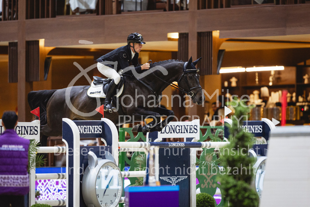 240417_Riyadh_Jumping-419 | Deine schönsten Turniermomente als professionelle Fotos! Entdecke hochwertige Pferdesport-Fotografie im Online-Shop. Jetzt Fotos finden & bestellen!