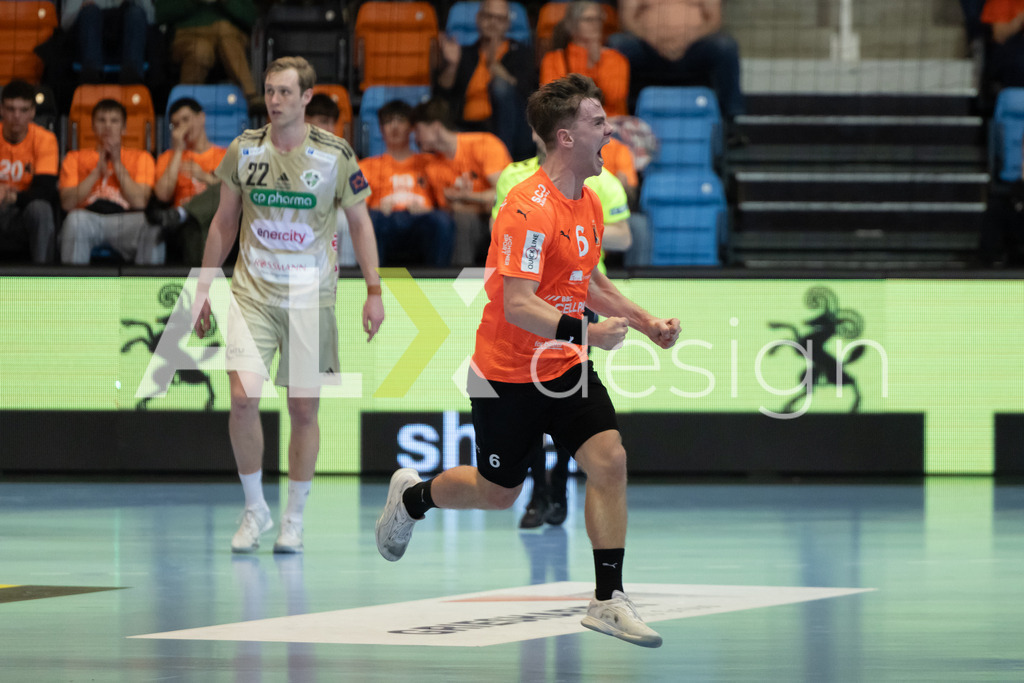 Handball I Herren I Saison 2025-2026 I EHF EUROPEAN LEAGUE 2025/26 | Men I Main Round I 2. Spieltag I Kadetten Schaffhausen - TSV Hannover-Burgdorf I 24.02.2026 | 6 Odinn Rikhardsson (IS) (Kadetten Schaffhausen) – Flügel rechts - Realisiert mit Pictrs.com