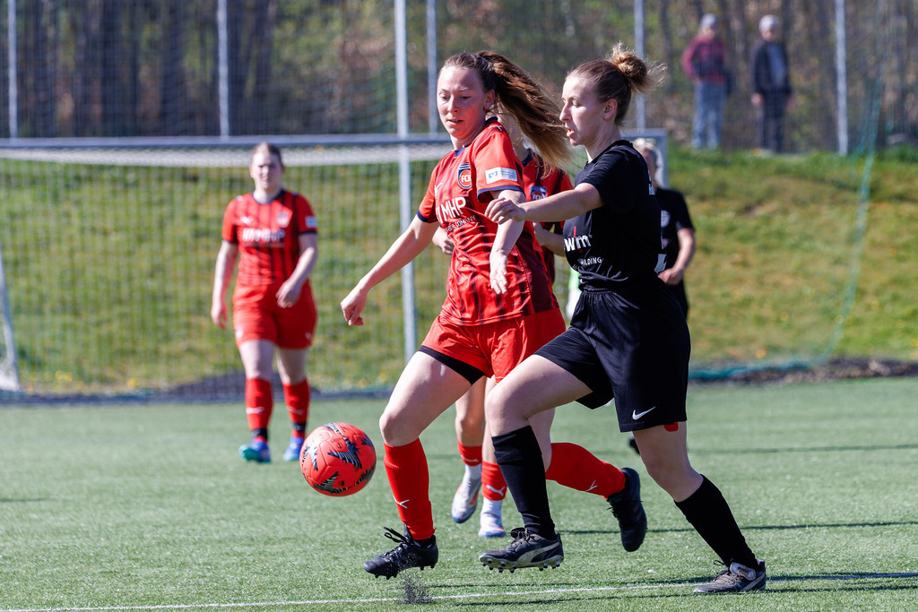 20260426-FCH-Hohenmemmingen_012 | Fotopresso – Sportfotografie in Heidenheim & Umgebung. Professionelle Sportfotografie für unvergessliche Momente. Dynamische Action-Shots, emotionale Szenen & hochwertige Bilder. - Realisiert mit Pictrs.com