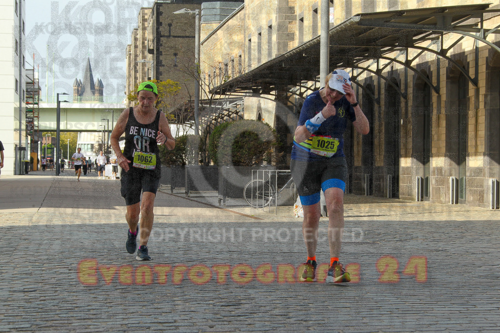 250920_1545_EV4_9545 | Sportfotografie im Rhein-Sieg Kreis, Köln, Bonn, NRW, Rheinland Pfalz, Hessen, etc. Unser Tätigkeitsfeld umfasst den Laufsport vom Volkslauf über den Marathon, Duathlon, Triathon bis zum Ultralauf wie Kölnpfad Ultra oder Schindertrail.