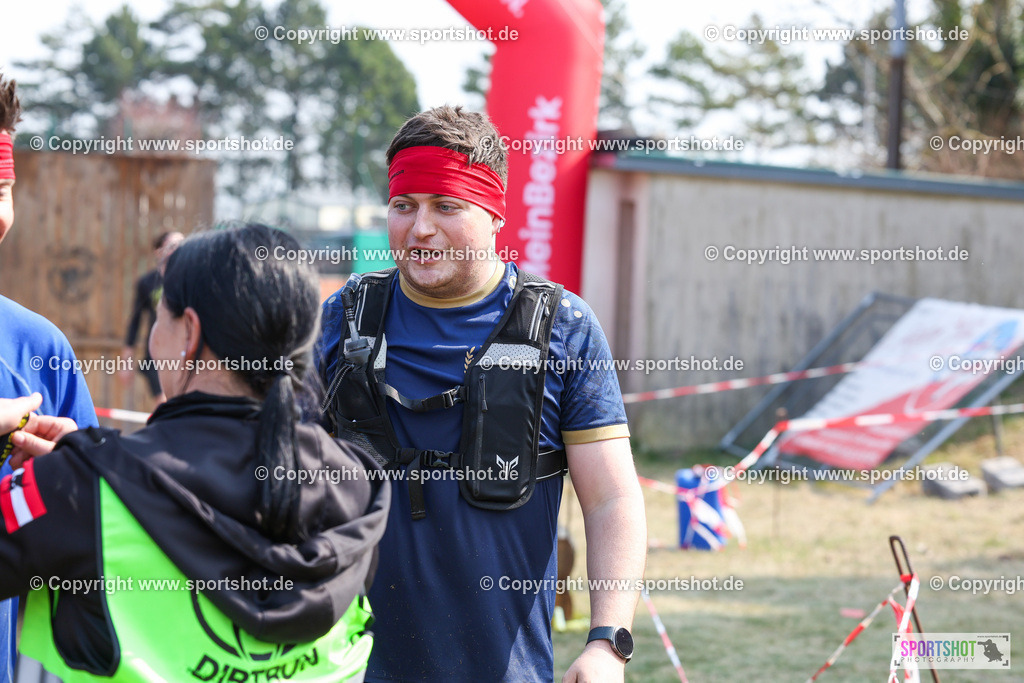 LUR_5030 | Rund um das Thema Sport-Event-Fotografie & individuelle Teilnehmerfotos. Jeder Teilnehmer wird fotografiert.