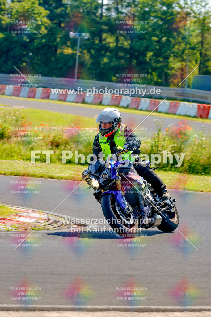 _MOT9162 | Hier findet Ihr Bilder von Touristenfahrten auf der Nürburgring Nordschleife oder von anderen Veranstaltungen die ich besucht habe. Viel Spass beim Durch Schauen 