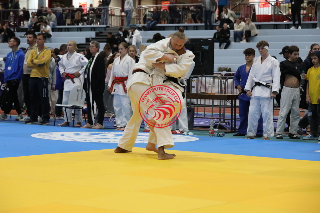 1J7A2606 | Fotos vom Adler Cup - Pictures from Adler Cup

Hier findet Ihr alle Eindrücke und großen Momente der Adler Cup Wochenenden. Here you will find all impressions and great moments of the Adler Cup weekends. - Realisiert mit Pictrs.com