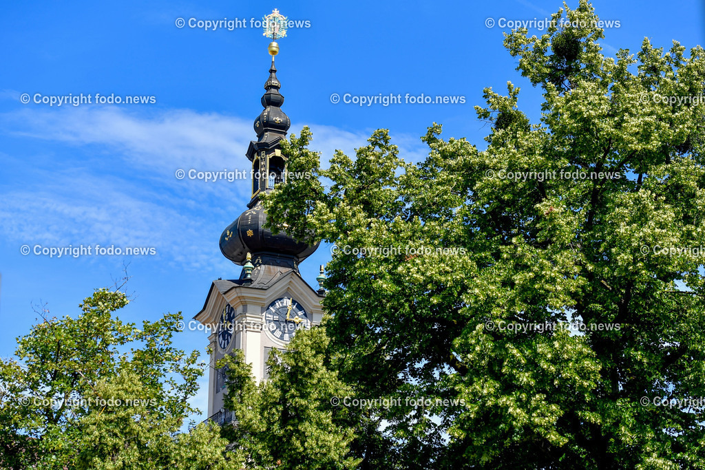 Landhaus Linz_ Sitz des Ooe Landtag_ 18.04.2025-4 | 18.04.2025, LINZ, AUT, Themenbild, im Bild Promenade, Landhaus Linz, Sitz des Ooe Landtag, Landhausplatz, Gebaeude, Turm, Uhr