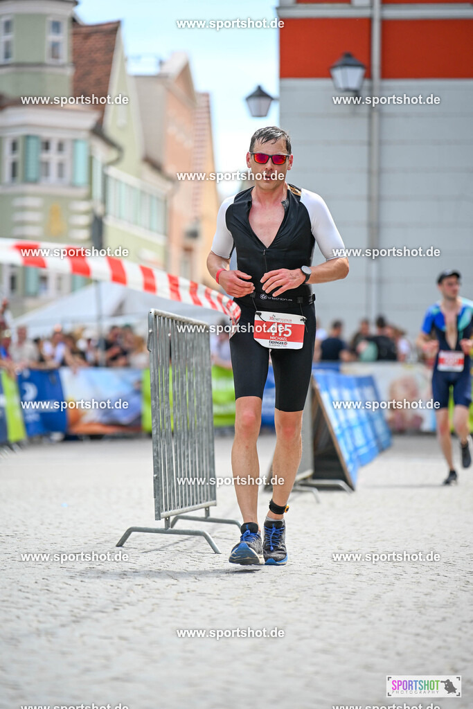 SZI_9099 | Stadttriathlon Erding 2025. #yourpictrs #sportshot_your_pictrs @Sportshotphotography #stadttriathlonerding Copyright: www.sportshot.de