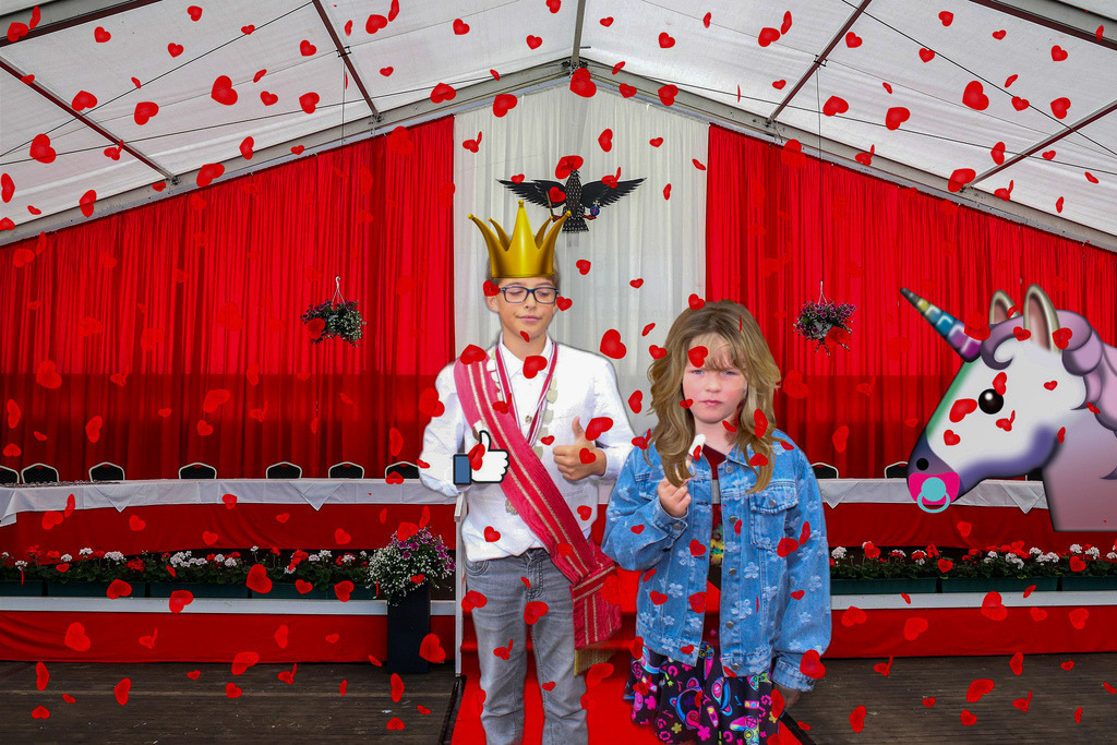 top-top.de-250601-248 | Foto, Video, Fotografie, Videografie, Fotobox, DJ, Discjockey, Musik, Musikbox, Veranstaltung, Photobooth, Amazon, Ebay, Buchtipp, Bestseller, Autor, Verlag, Buch, Wesel, Hamminkeln, NRW, Dinslaken, Rees, Drohne, Hochzeit, Party, Fotobox, Wesel, Fotograf