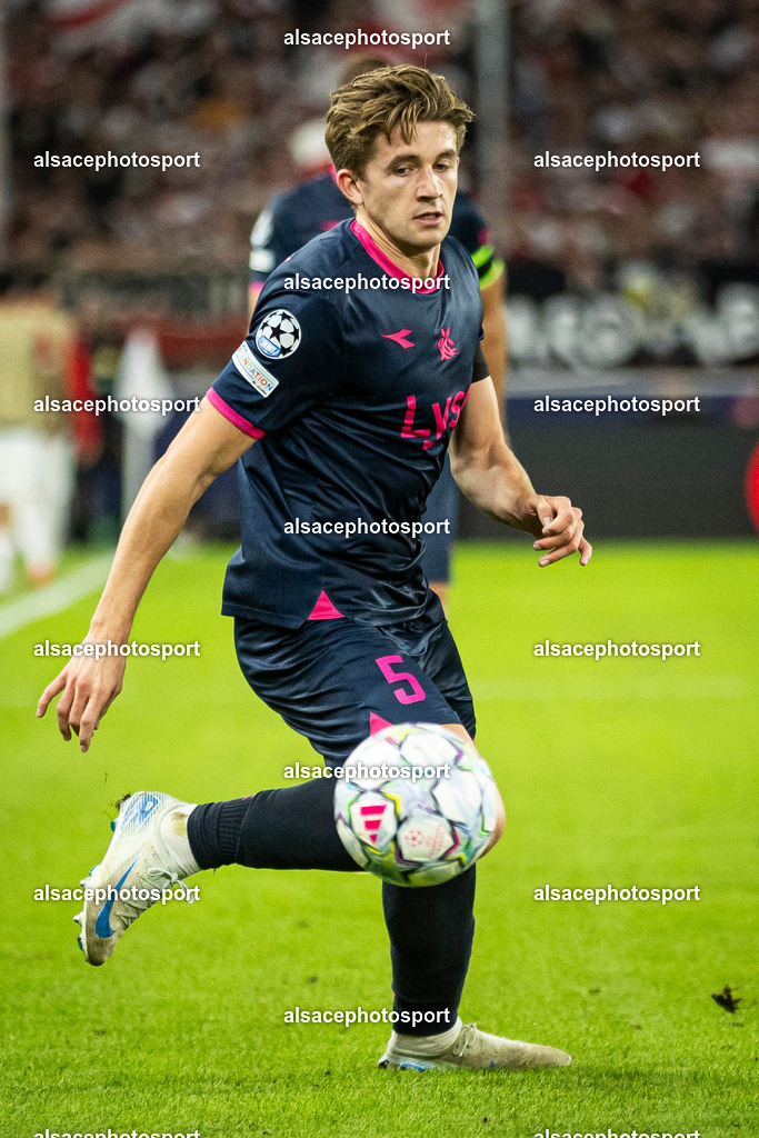 _B7A5266 | STUTTGART, GERMANY - SEPTEMBER 09: Henrik Heggheim #5  during the UEFA Champions League 2026/27 League Phase MD1 match between VfB Stuttgart and Viking FK at Stuttgart Arena on September 09, 2026 in Stuttgart, Germany. - Realisiert mit Pictrs.com
