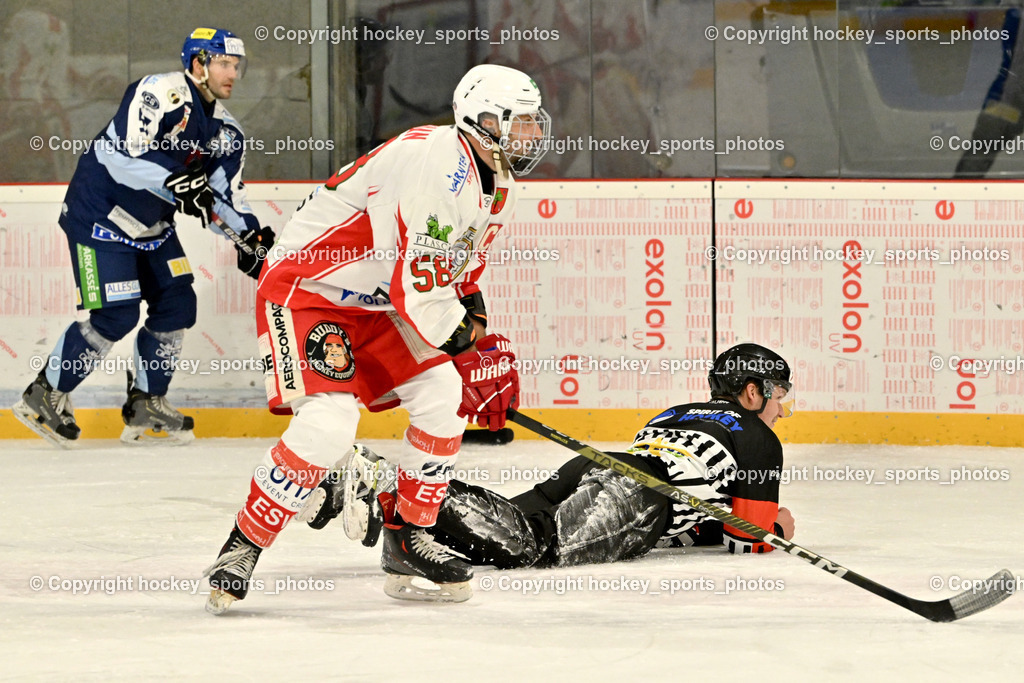 ESV FERLACH vs. ESC SOCCERZONE STEINDORF | Referee gestürzt, #58 Florian Matthias ESV Ferlach, UNTERWEGER Dominik Referee, ESV FERLACH vs. ESC SOCCERZONE STEINDORF, ESV FERLACH vs. ESC SOCCERZONE STEINDORF am 22.11.2024 in Ferlach (Eishalle Ferlach ), Austria, (Photo by Bernd Stefan)