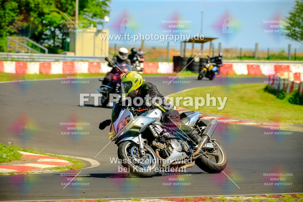 _NBG4215 | Hier findet Ihr Bilder von Touristenfahrten auf der Nürburgring Nordschleife oder von anderen Veranstaltungen die ich besucht habe. Viel Spass beim Durch Schauen 