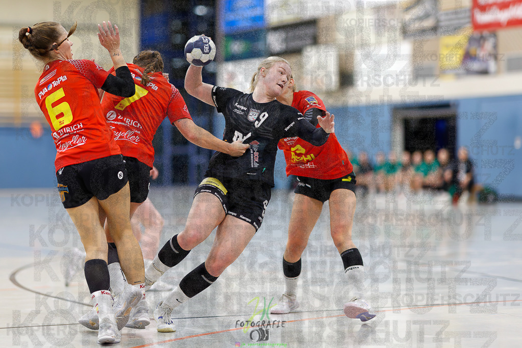 Frauen Regionalliga (HHV); HSG Wettenberg - HSG Twistetal | Frauen Regionalliga (HHV); HSG Wettenberg - HSG Twistetal am 08.11.2025 in Launsbach (Wettenberg) (Halle GS Launsbach (Wettenberg))Photo © 2025 - Jörg Heinrich - Realisiert mit Pictrs.com