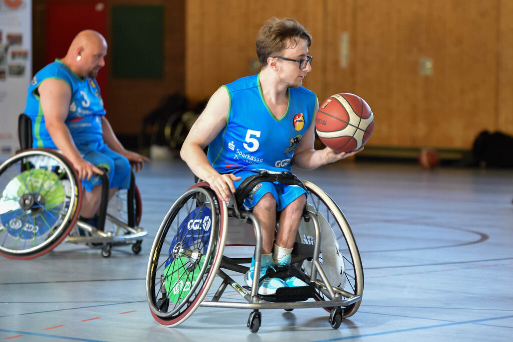 2024-10-12-0101 | Ralph Kunze - Realisiert mit Pictrs.com