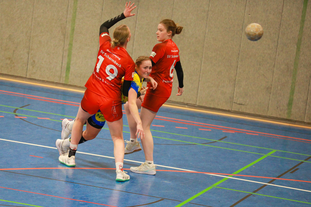 SvSchermbeck_SVN_061225_163 | Bildergalerie von Sport-Ereignissen aber auch von weiteren spannenden Dingen - nicht nur vom Niederrhein. In Anlehnung an den bekannten Spruch von Hanns Dieter Hüsch heißt das Motto: "Niederrhein ist überall".  - Realisiert mit Pictrs.com