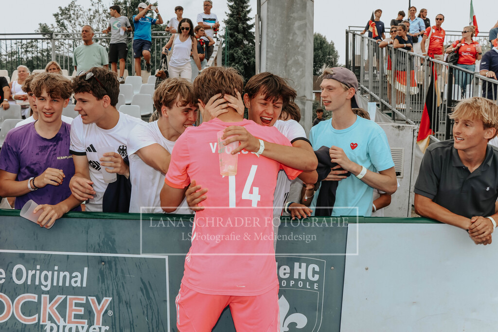 EM_MU18_F_GER-FRA_Lille_bearbeitet (378 von 433) | lanaschraderfotografie - Realisiert mit Pictrs.com