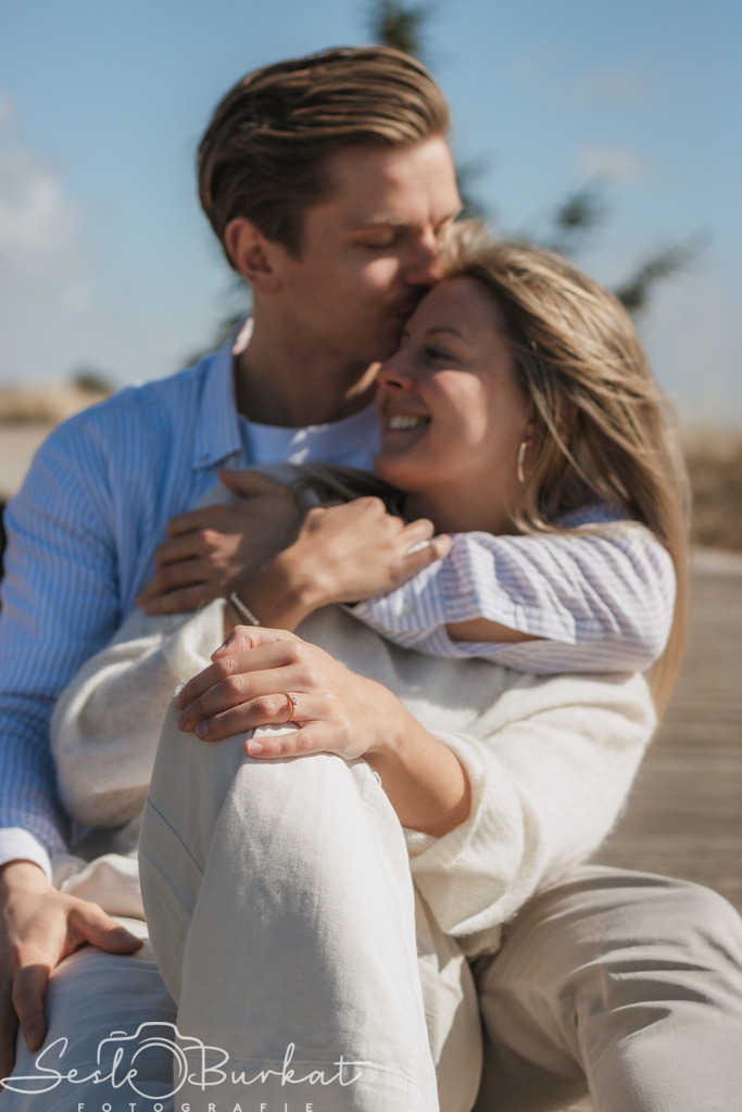 20260404-IMG_9426 | Authentische, natürliche und emotionale Fotoshootings auf der Nordseeinsel Föhr. Als Fotografin halte ich deine schönsten Momente in einzigartigen Neugeborenen-, Familien-, Paar- und Einzelshootings fest. Jetzt einen Termin vereinbaren!