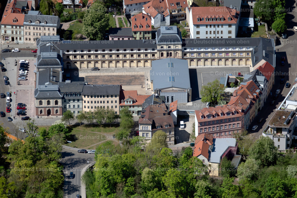 4026819 | WEIMAR 07.05.2020 Funktionsbau des Archivgebäudes "Landesarchiv Thüringen - Hauptstaatsarchiv Weimar" an der Marstallstraße in Weimar im Bundesland Thüringen, Deutschland. Weiterführende Informationen bei: Landesarchiv Thüringen. // Functional building of the archive building "Landesarchiv Thueringen - Hauptstaatsarchiv Weimar" on Marstallstrasse in Weimar in the state Thuringia, Germany. Further information at: Landesarchiv Thueringen. Foto: Gerhard Launer