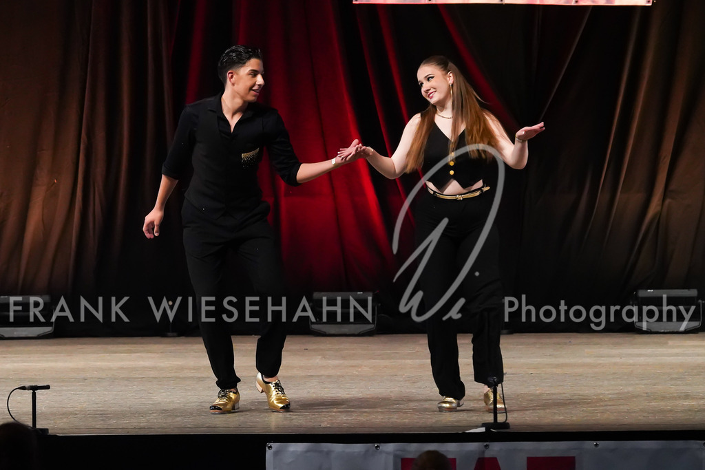 FW701999 | FRANK WIESEHAHN MEDIA - Realisiert mit Pictrs.com