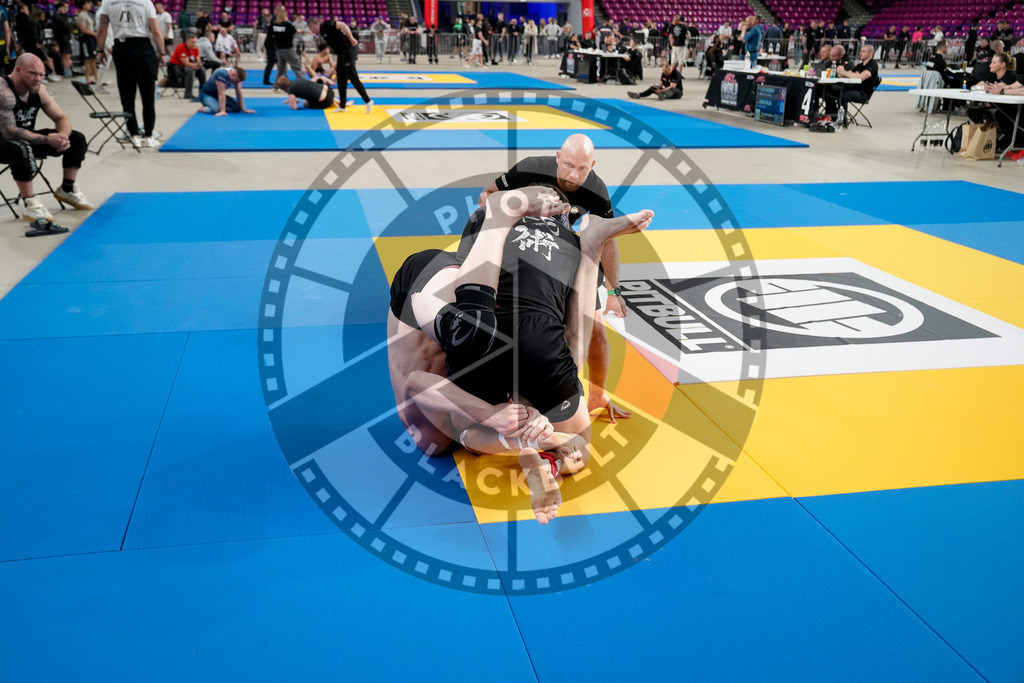 20250518PBB9067 | Athletes compete during the second day of the ADCC Amateur World Championship on May 18, 2025 in Warsaw, Poland. © Chiara Dazi / photoblackbelt