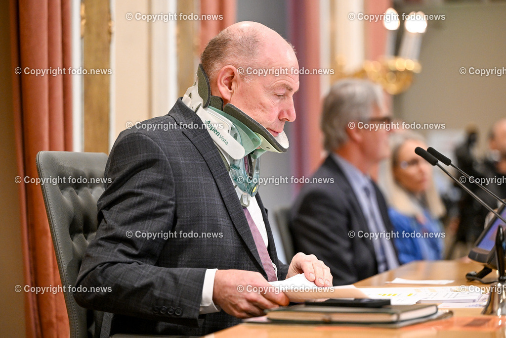 Landhaus Linz_ Promenade_ Landtagssitzung_ 11.04.2024-24 | 11.04.2024, Landhaus Linz AUT, Promenade, Landtagssitzung, im Bild Max Hiegelsberger (1.Landtagspraesident, VP)