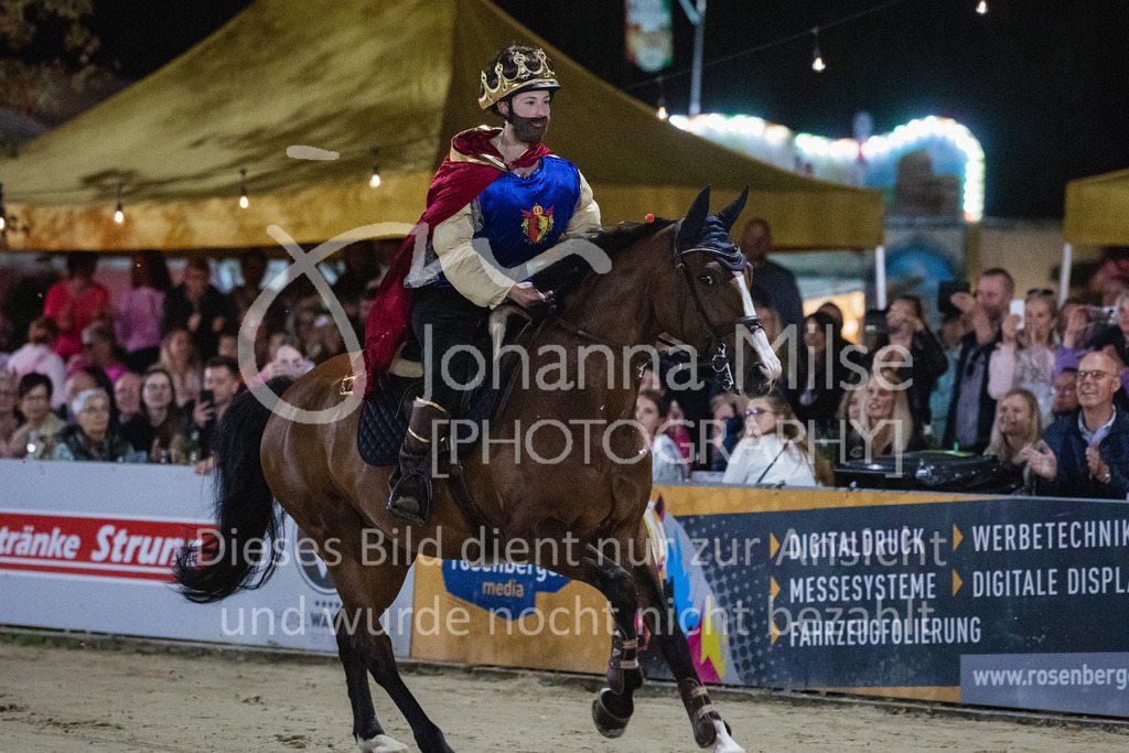 230827_Delbrueck_Kostuem-762 | Deine schönsten Turniermomente als professionelle Fotos! Entdecke hochwertige Pferdesport-Fotografie im Online-Shop. Jetzt Fotos finden & bestellen!