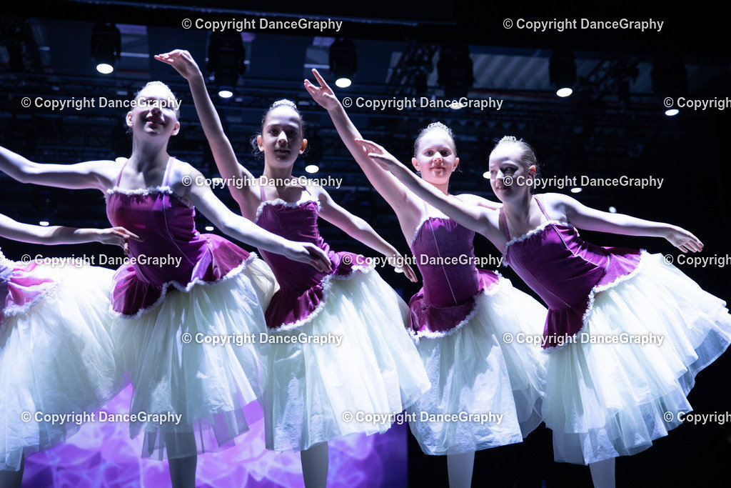 GPHY4816 | DanceGraphy - Realisiert mit Pictrs.com