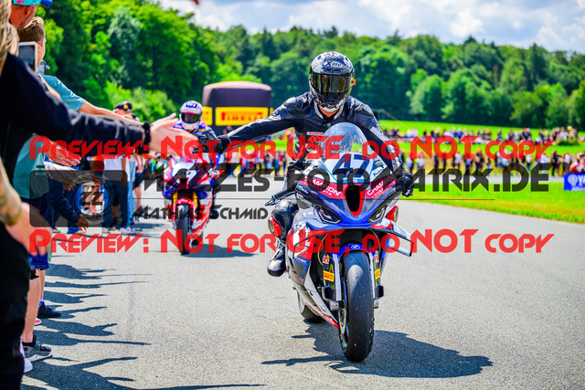 MaZZes_FotoMatrix_240728_6021986_5701 | STK