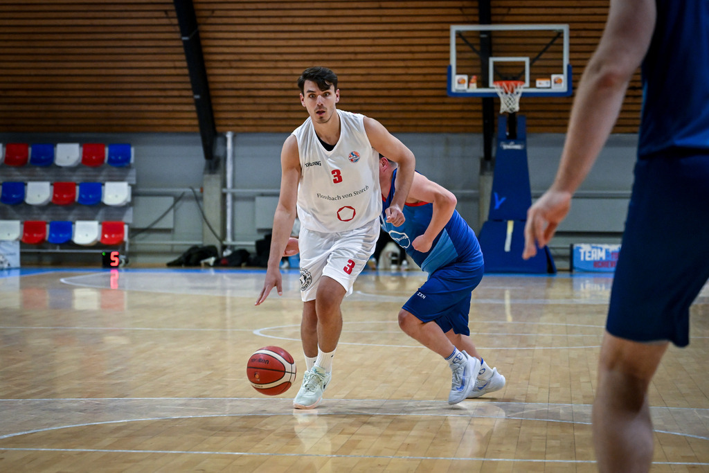 gml_051 | Fotos von Basketballspielen aus dem Raum NRW fotografiert von Gero Mueller-Laschet und Daniel Schaefer - Realisiert mit Pictrs.com