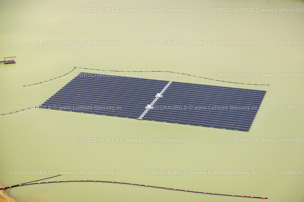 Haltern220604471 | Luftbild, Solaranlage im Silbersee III, schwimmende Photovoltaikanlage, Lehmbraken, Haltern am See, Ruhrgebiet, Nordrhein-Westfalen, Deutschland