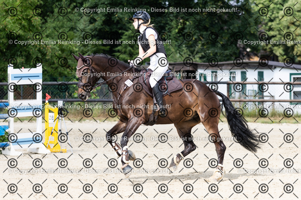 CL5A6766 | Emilia Reinking Fotografie - Realisiert mit Pictrs.com