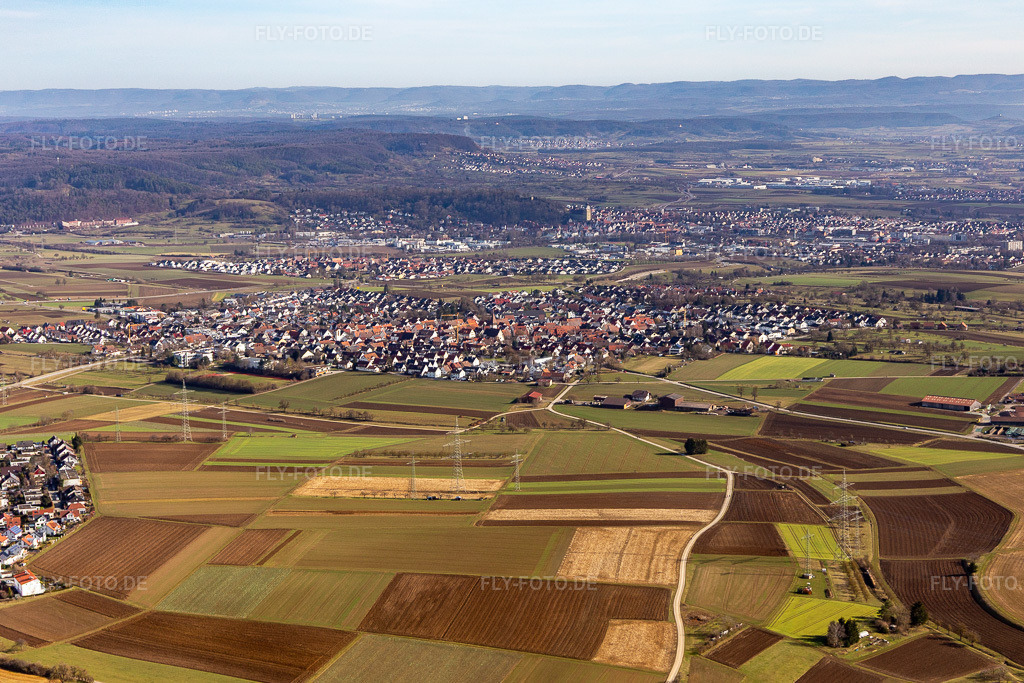 Luftbild: Ortsansicht von Norden im Ortsteil Kuppingen in Herrenberg im Bundesland Baden-Württemberg in Deutschland. Foto: IMG_125250.jpg vom 20.02.2021 durch Werner Riehm/FLY-FOTO.de