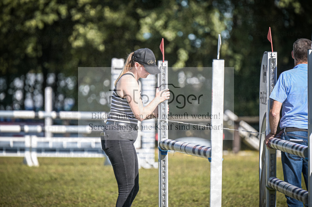 DOS_0026 | Entdecke hochwertige Reitturnierfotos von Foto Oger. Professionell, emotional und authentisch – jetzt Lieblingsmomente im Shop bestellen.Deutschlandweite Turnierfotografie. - Realisiert mit Pictrs.com