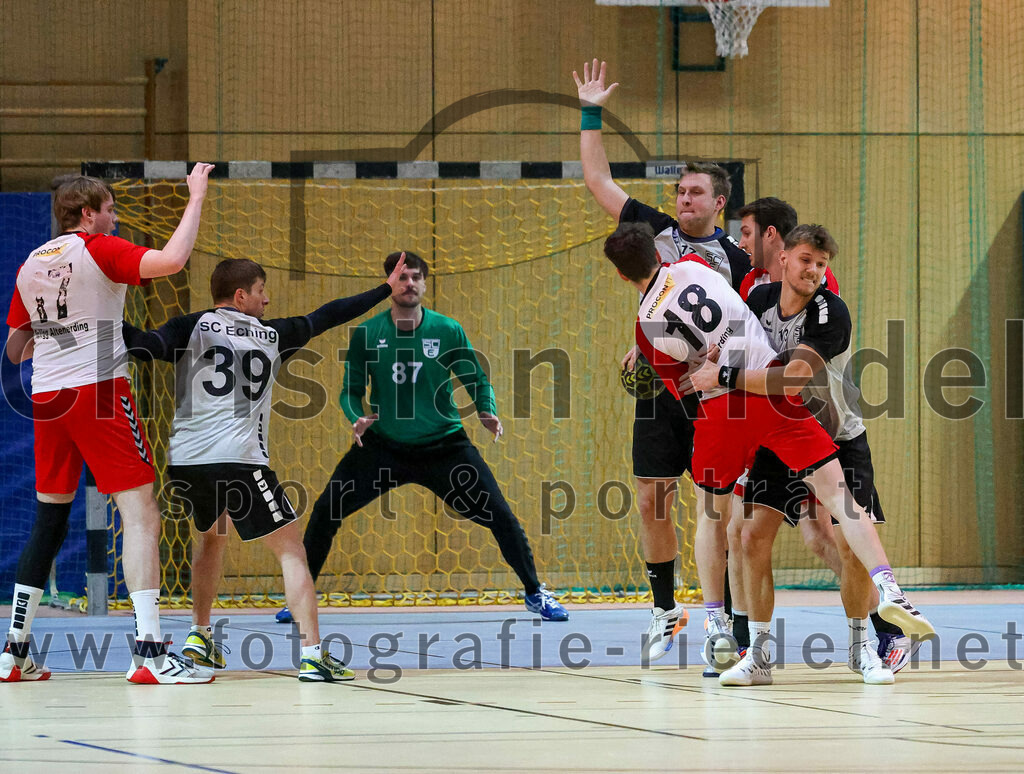 2023-01-21_035_SpVgg_Altenerding_gegen_SC_Eching | Erding, Deutschland, 21.01.2023:
Handball, Bezirksoberliga Männer 2022 / 2023, 12. Spieltag, SpVgg Altenerding gegen SC Eching, Endergebnis: 29:34

Niklas Fleps (SpVgg Altenerding, #17), Christoph Weilbach (SC Eching, #39), Torwart Robin Jahn (SC Eching, #87), Tim Steininger (SpVgg Altenerding, #18), Justin Pausch (SC Eching, #13)

Foto: Christian Riedel / fotografie-riedel.net