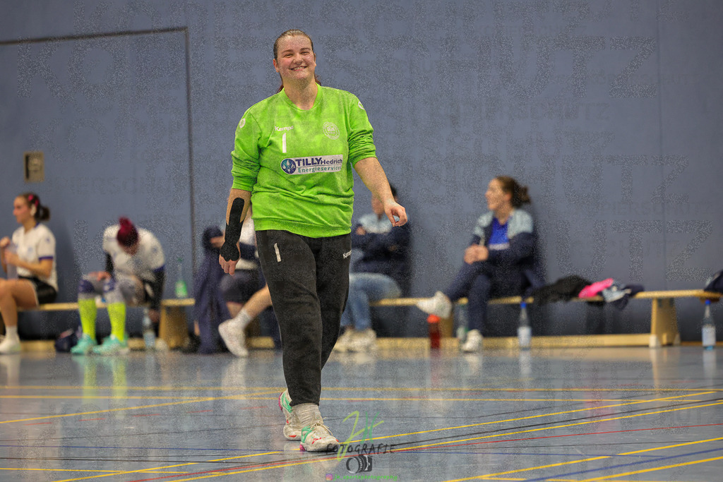 Frauen 2. Bezirksklasse, SG Rechtenbach - HSG Kleenheim/Langgöns III | Frauen 2. Bezirksklasse, SG Rechtenbach - HSG Kleenheim/Langgöns III am 16.11.2024 in Rechtenbach (Sporthalle Rechtenbach)Photo © 2024 - Jörg Heinrich - Realisiert mit Pictrs.com