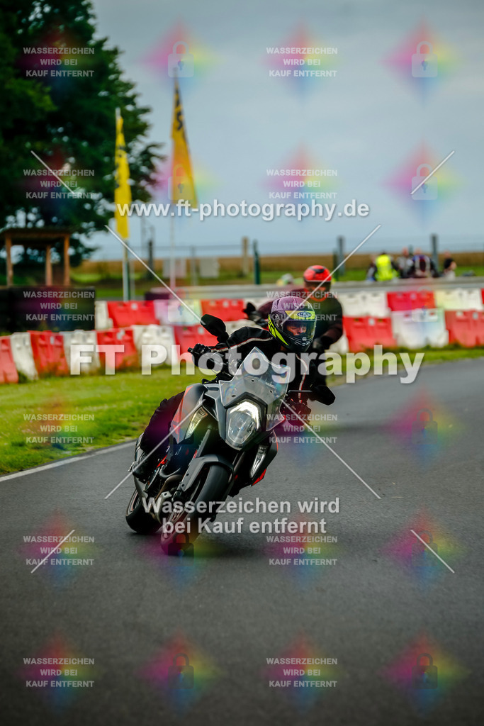 VBK-4212 | Hier findet Ihr Bilder von Touristenfahrten auf der Nürburgring Nordschleife oder von anderen Veranstaltungen die ich besucht habe. Viel Spass beim Durch Schauen 