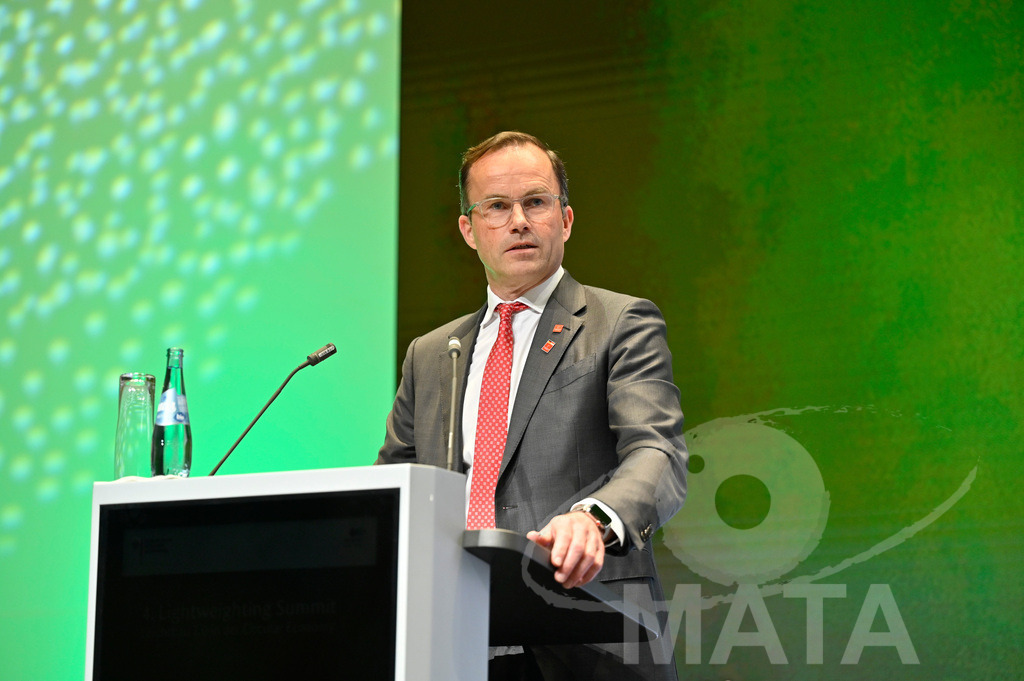 _DWA8007 | MATA IndoCon - Realisiert mit Pictrs.com