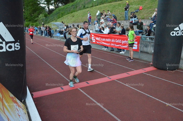 19-33-26_ | Meisterchip Fotoshop - Realisiert mit Pictrs.com