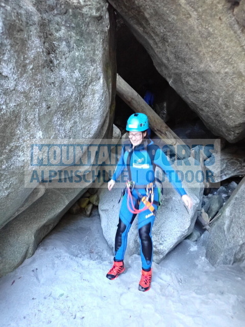 P9230070 | Bestelle die Bilder deines Berg- oder Wasser-Abenteuers mit Mountain Sports bequem von zu Hause aus direkt über unseren Online Fotoshop von pictrs.com. - Realisiert mit Pictrs.com