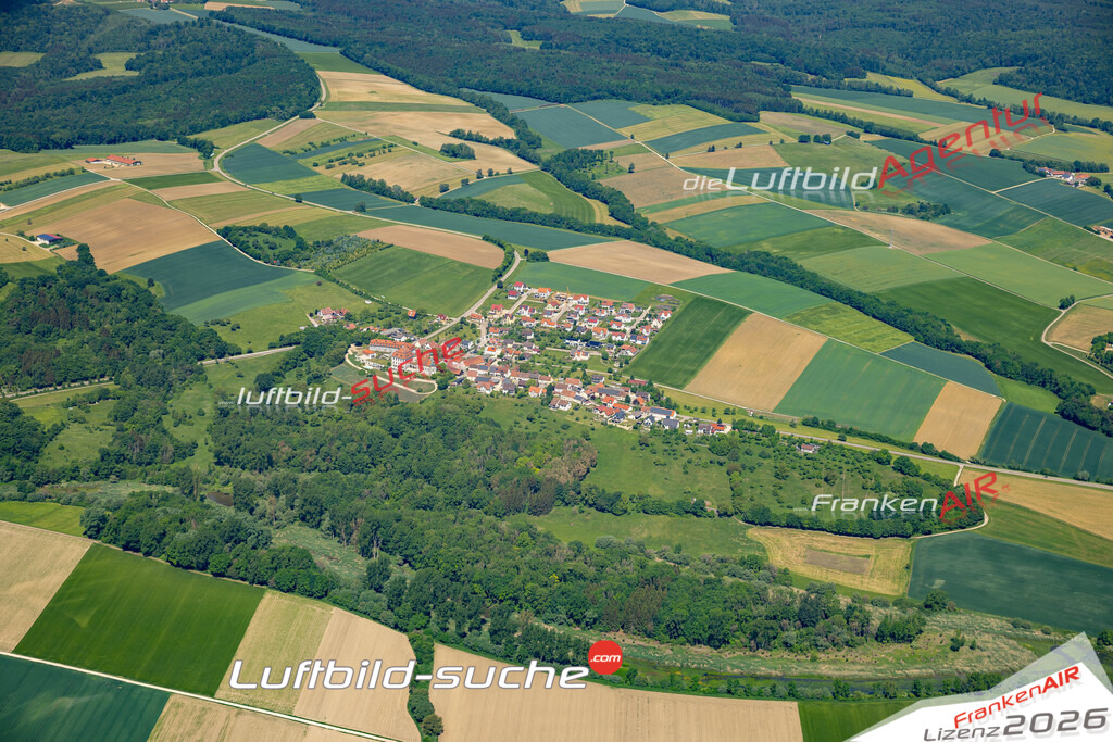 Die Luftaufnahme Leitheim - Kaisheim wurde 2022 vom Flugzeug aus (keine Drohne) erstellt. Hohe Auflösung -für große Poster und Wandbilder geeignet - Garantiert!