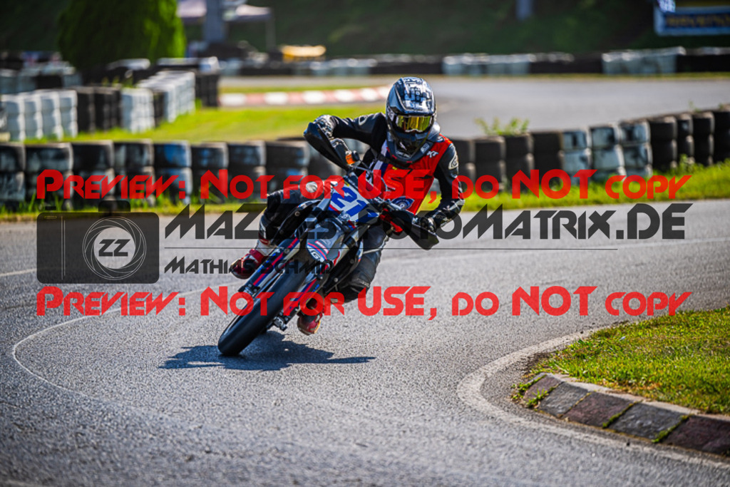 MaZZes_FotoMatrix_230916_5665 | S4