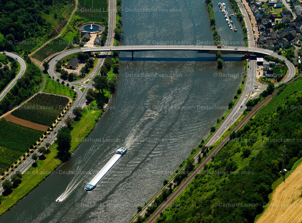 2721676 | Moselbrücke bei Löf