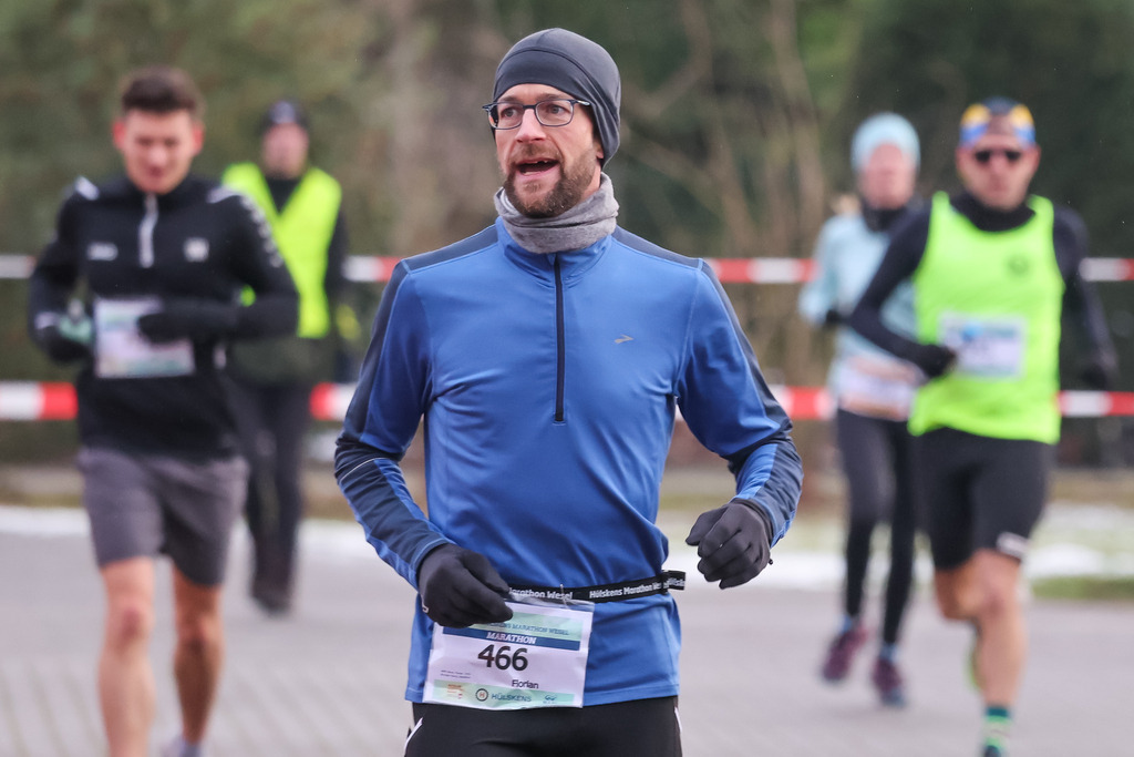 top-top.de-20260104-110 | Foto, Video, Fotografie, Videografie, Fotobox, DJ, Discjockey, Musik, Musikbox, Veranstaltung, Photobooth, Amazon, Ebay, Buchtipp, Bestseller, Autor, Verlag, Buch, Wesel, Hamminkeln, NRW, Dinslaken, Rees, Drohne, Hochzeit, Party, Fotobox, Wesel, Fotograf